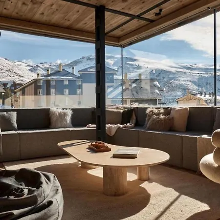 Penthouse Nevado - With 360 View シエラネバダ